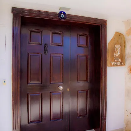 Venus Kalkan